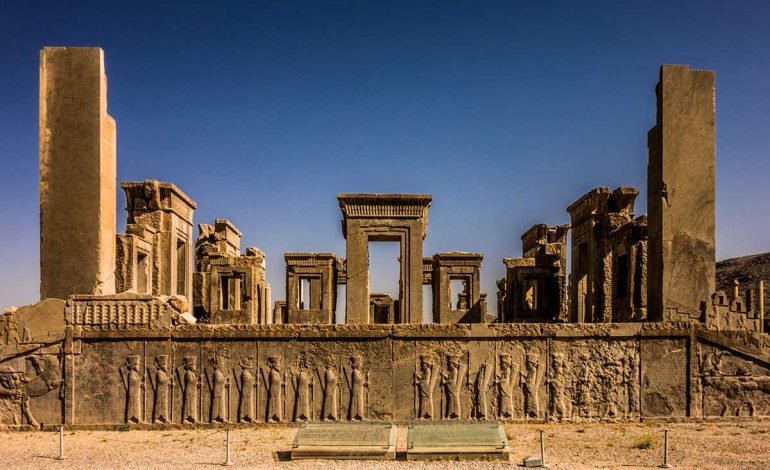 تخت جمشید